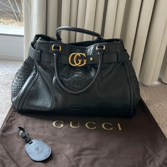 Gucci Handbags - Extra Large Gucci Snakeskin Bag